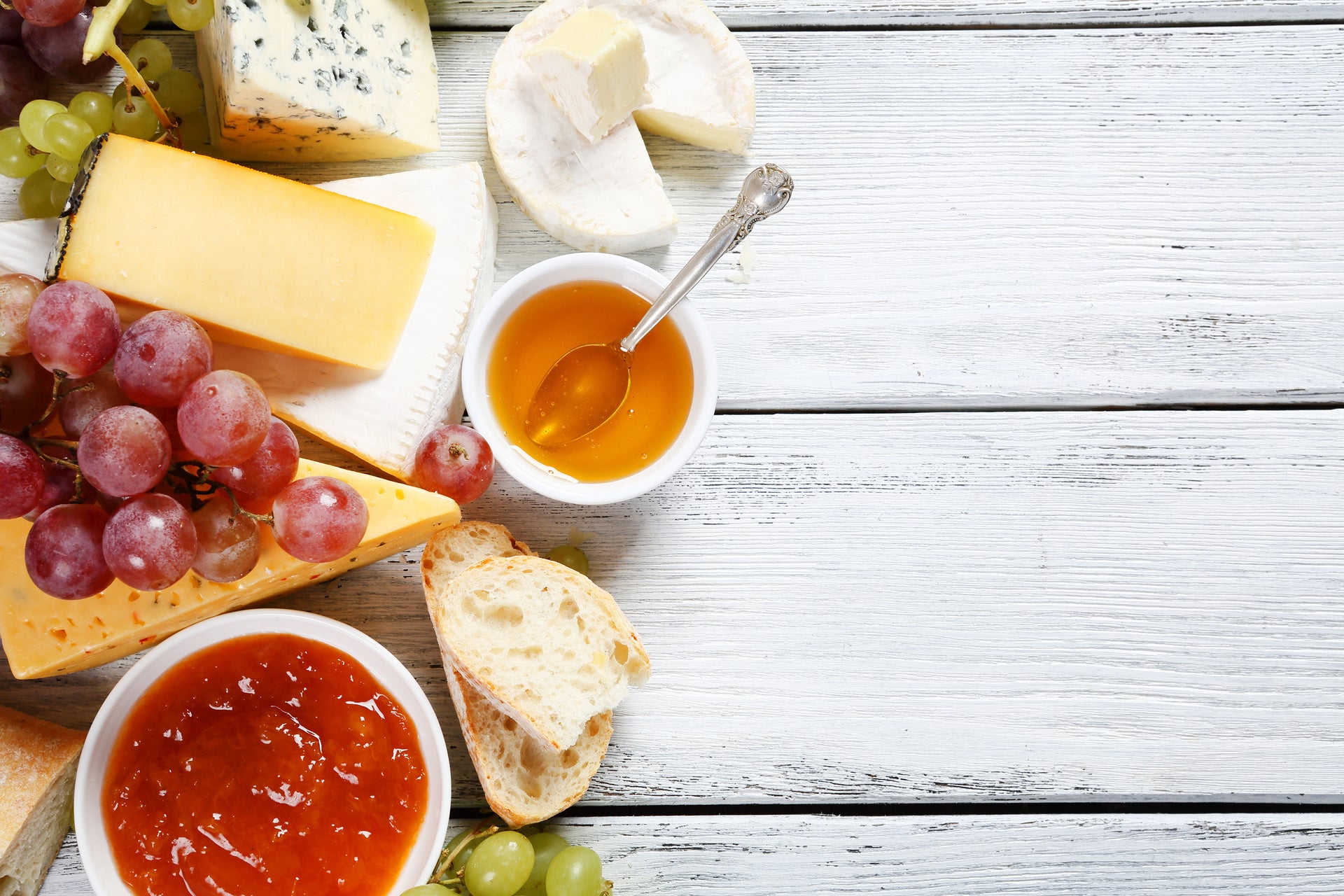 Perfecting the Art of Making a Winning  Cheese Board