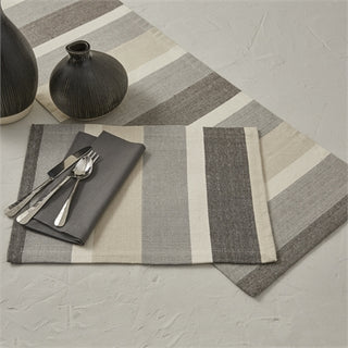 Placemats, Napkins & Chargers