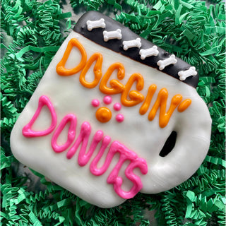DOGGIN’ DONUTS coffee dog treats, Dapper style, pink and orange icing with bone accents