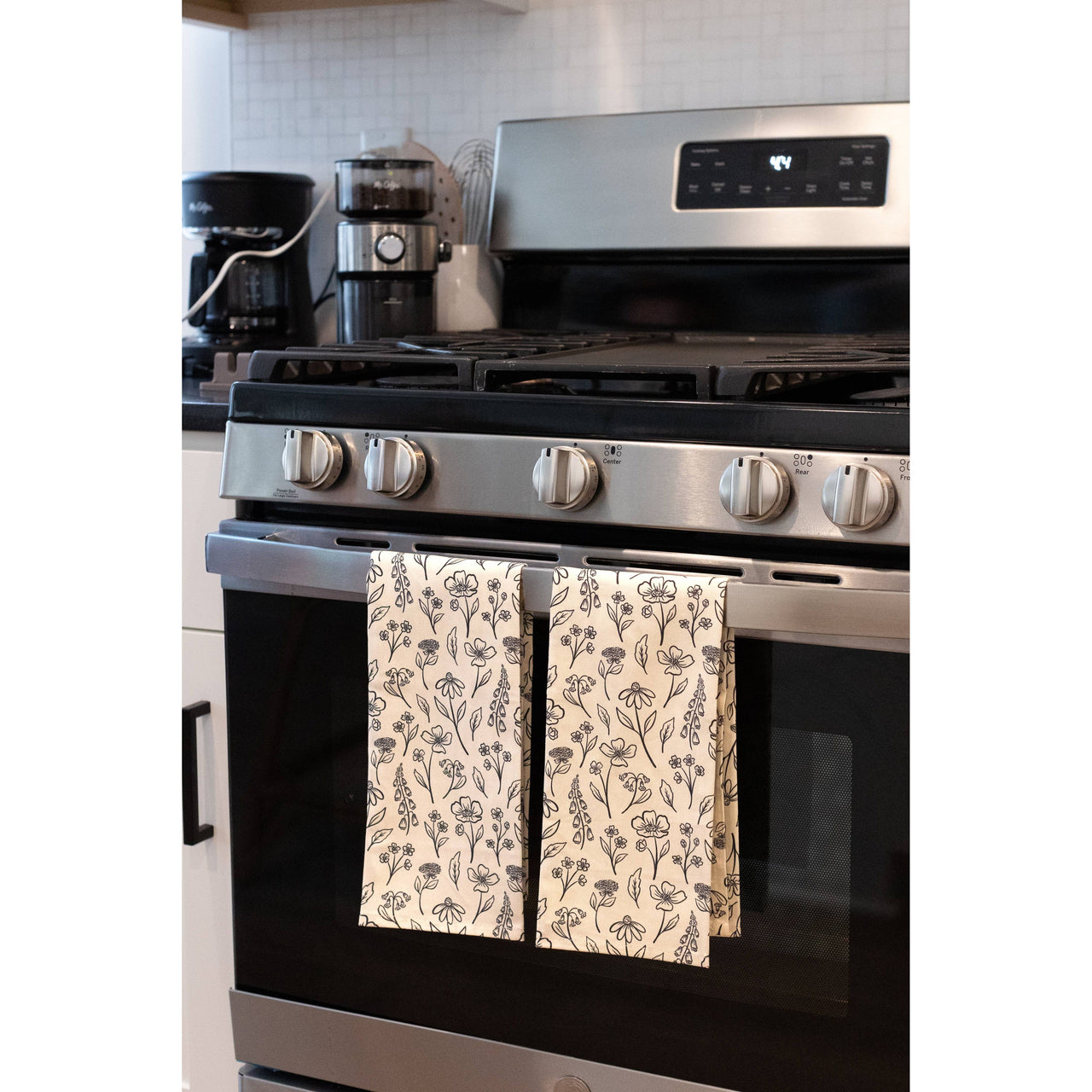 Pack of 2 Pressed Floral Tea Towels Elyse Breanne Design