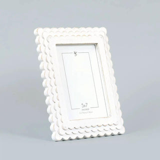 Wood scallop photo frame, white, for 5x7 inch pictures.