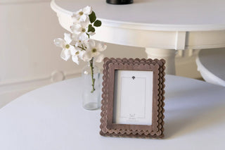 Espresso Scalloped Wood Photo Frame for 5 x 7 Photos