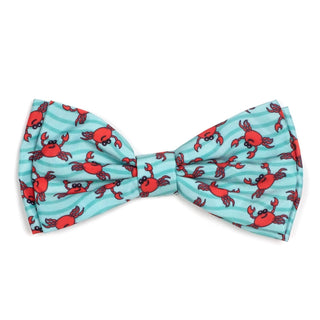 Crabs bow tie for dogs in turquoise with red crab pattern