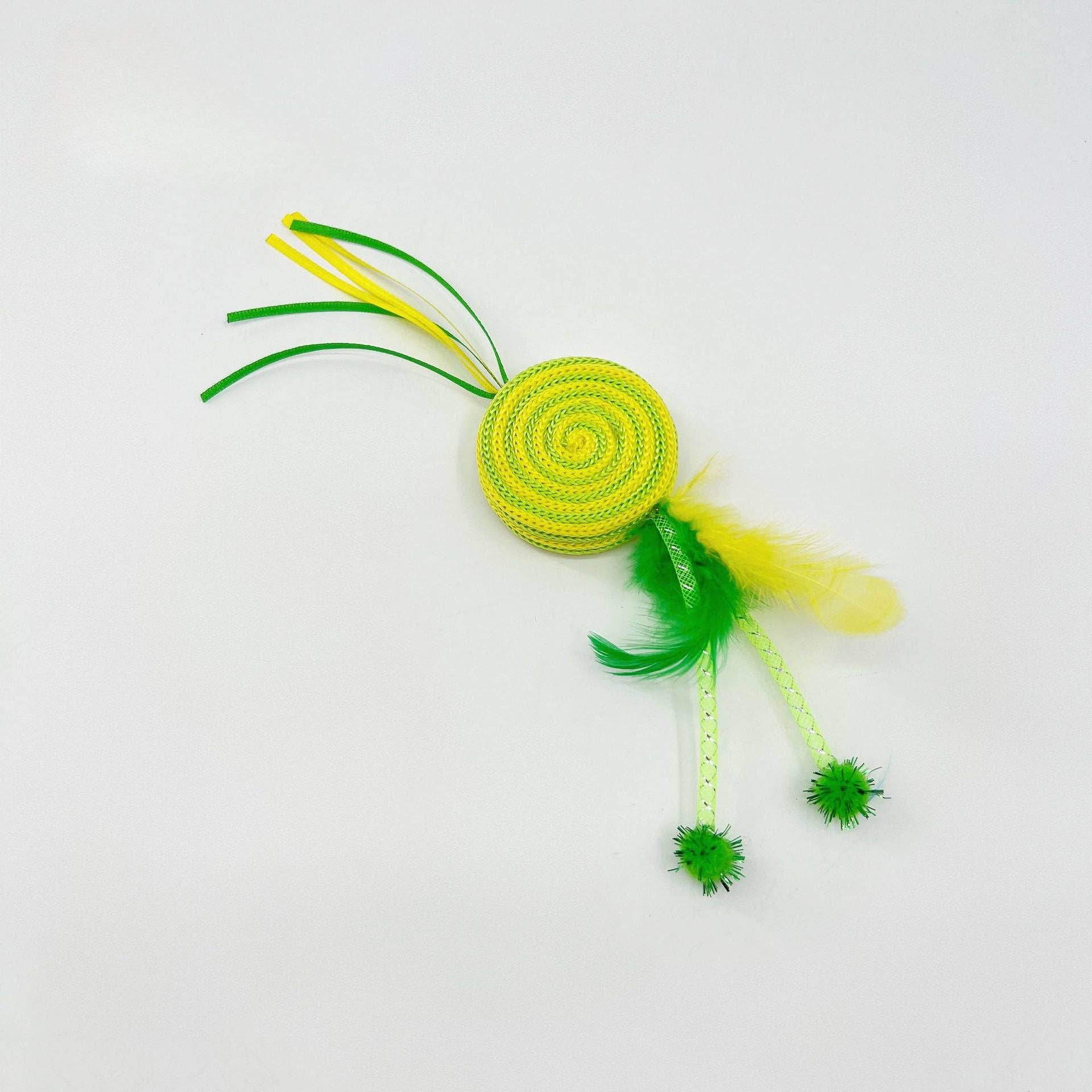 Moo - Candy-Shaped Cat Toy Cheerhunting Green