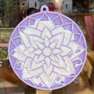 Lotus eMat Enrichment Lick Mat with Suction Cups, purple silicone
