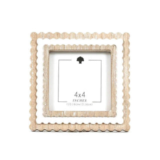 Wood Scallop photo frame for 4x4 pic, natural/white - 17019