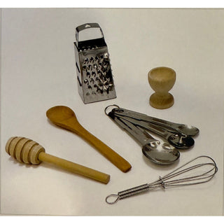 Kitchen utensil set of 6 with grater, wooden spoon, metal measuring spoons, whisk, honey dipper and egg cup