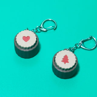 Sugar Cookie Thumbprint Clicker Keychains – 3D Printed Fidgets Opal and Olive