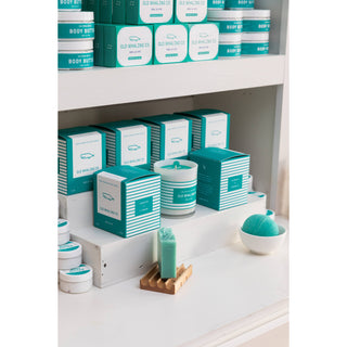 Sea La Vie Candle  Old Whaling Company   