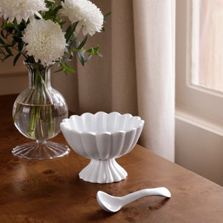 Vienna mini pedestal with spoon, white ceramic bowl