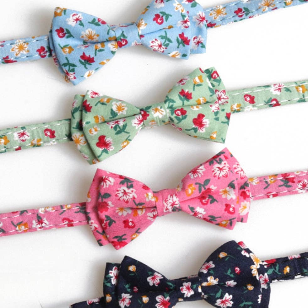 Mokka - Floral Bowtie Cat Collar Cheerhunting