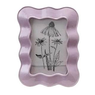 Resin wavy photo frame set, 4x6, four frames in pink, purple, green and white, hangs or sits.