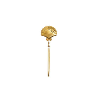 Stainless steel shell-shaped loose tea infuser with gold finish; Creative Co-Op kitchen accessory