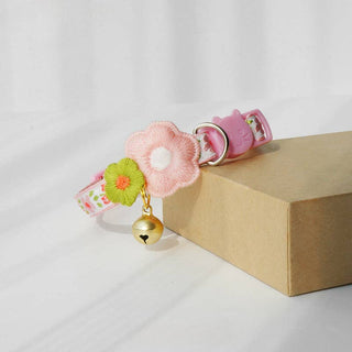 Mokka - Adjustable Cat Collar with Flowers Design Cheerhunting