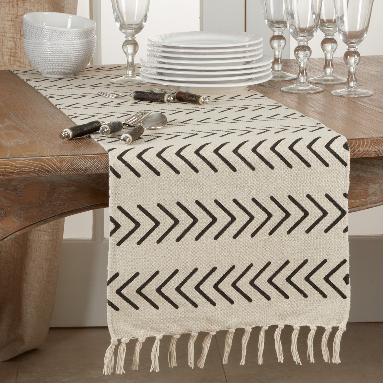 Chevron Runner Table Runners Saro   