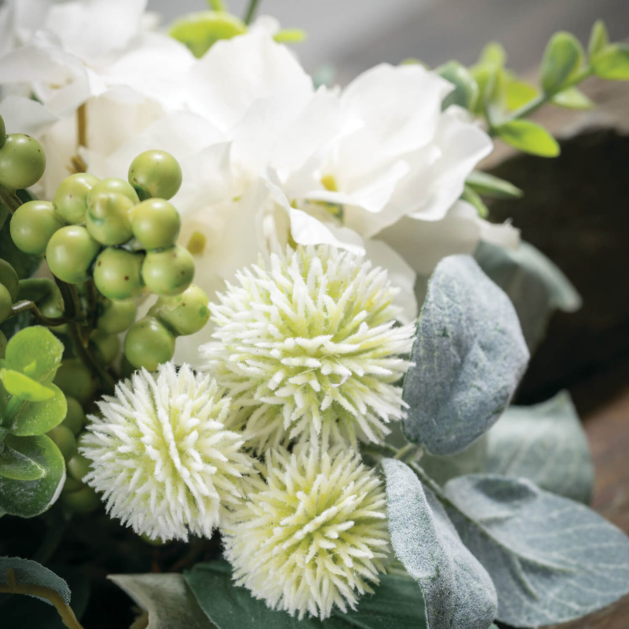 Hydrangea/Foliage Orb  Sullivans   